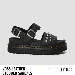 Im selling these pair of sandals one time used.